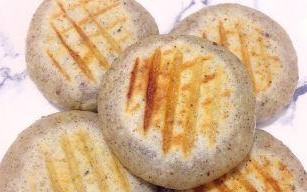 传统美食制作——苏子饼（用心制作，传承经典）