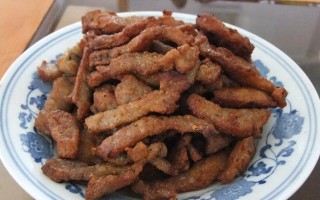 教你做香酥炸肉（鲜嫩多汁，外脆内嫩的酥炸肉，从此不必出门吃美食！）
