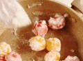 如何制作色彩缤纷的糖水（打造口感丰富、色彩缤纷的甜品佳品）