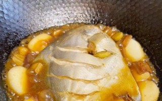 香煎小青昌鱼的做法（鲜美可口，简单易学，做出一道美味佳肴）