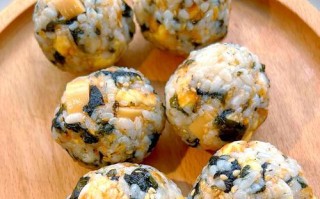 香蕉肉松饭团制作方法（用香蕉和肉松做出的美味饭团，营养又美味）
