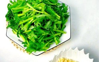 美食制作（健康美味的素菜佳肴，让你爱上翠茼蒿）