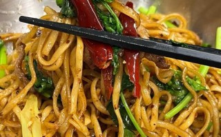 双菇肉丝炒面的美味秘籍（学会做双菇肉丝炒面，让你的味蕾欢欣鼓舞！）