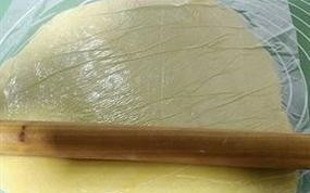 樱桃派制作的完美指南（以新鲜樱桃为主要材料，打造美味的樱桃派）