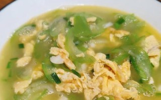 丝瓜紫菜香菇蛋汤，清爽美味又健康！（美食家分享，健康生活从一碗汤开始）