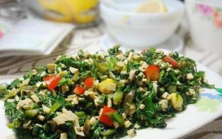 茼蒿拌豆干（清爽解暑的夏日佳品）