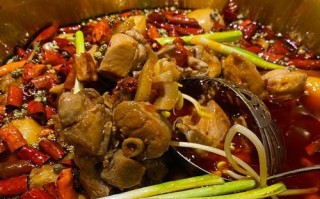 味蕾盛宴，以笋干烧鸡做法大揭秘（家常菜谱，尝鲜美味，笋干鸡肉的健康美食）