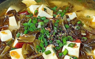 酸辣豆腐汤的制作方法（掌握口感平衡，香辣酸爽尽在舌尖）
