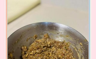 做百合蒸肉丸，美味鲜香！（用百合蒸出口感细腻的肉丸，让你吃到肉的感觉！）