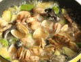 家常豆腐汤的做法（以扇贝为主的鲜美汤品）