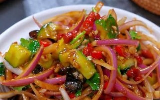 香脆可口的洋葱土豆丝（家常美食，简单易学）