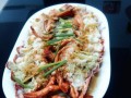 蒜蓉大龙虾的制作方法（海鲜美食中的经典佳品——蒜蓉大龙虾）