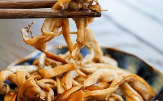 香气四溢的杏鲍菇肉燥做法（用杏鲍菇打造的健康营养燥菜，妙不可言！）