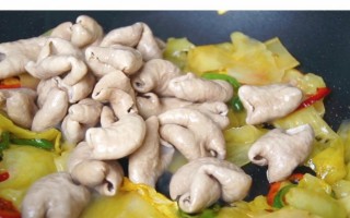家常美食酸菜爆大肠（传统美味，健康营养，做法简单易学）