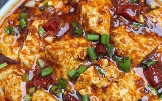 小牛肉粒炖豆腐的美味做法（一道美味又营养的家常菜，让你做饭不再难！）