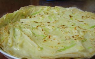 以西葫芦为主料，香酥可口的丝蛋饼，一口就爱上（以西葫芦为主料，香酥可口的丝蛋饼，一口就爱上）
