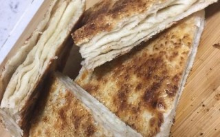 肉松椒盐发面饼的制作方法（香脆可口，做法简单易学）