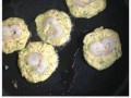 手工鲜虾饼制作教程（做出香脆可口的鲜虾饼，迎接美食盛宴！）