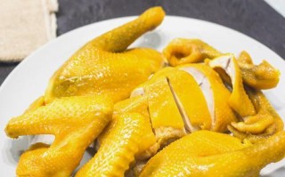 学会做盐焗酱油鸡（用新鲜鸡肉和特制调料打造出口感极佳的鸡肉料理）