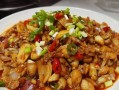 美味可口的青椒炒牛蛙（一道口感独特的家常菜）