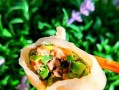 美味猪肉豇豆馅饼的制作方法（简单易学的家常美食，满足你的味蕾）