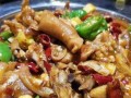 新疆胡辣羊蹄的制作方法（体验正宗新疆美食）