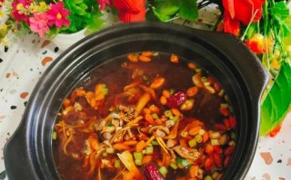 猪小肚炖茨实汤的做法（一道营养丰富又美味的家常菜）
