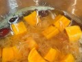 健康美味，营养丰富——以什锦芦荟银耳糖水的做法为例