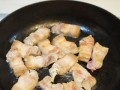 以咸猪肉为主角的美食探索（探寻咸猪肉的烹饪技巧与美味搭配）