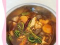 自制简易麻辣烫（家庭厨房也能享受正宗麻辣烫的美味）