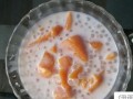 椰浆芒果西米露的家庭制作方法（手工制作健康美味的甜点）