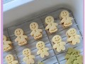 DIY圣诞拐杖饼干（快来动手做自己的圣诞小甜点吧！）