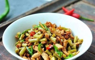 美味健康，肉末酸豆角的制作方法（以豆角为主，营养双倍）