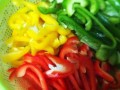 彩椒牛蒡丝的做法（色彩鲜艳、营养丰富的清爽凉菜）