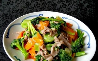 美味又健康的以西蓝花炒肉（以西蓝花的营养与肉类的口感完美融合，健康又美味的佳肴）