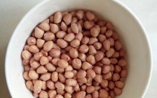 如何以盐烤花生？（一步步教你制作美味的盐烤花生）