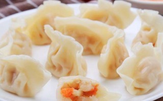 学会做虾仁水饺，品味海鲜美食（从选材到包饺，完美制作虾仁水饺）