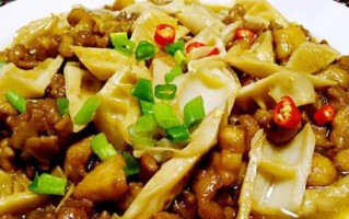 竹笋猪肉的健康美食之道（口感鲜美、营养丰富的家常佳肴）