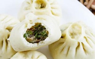 手把手教你做美味芸豆包子（口感绵软、香气四溢，让你爱不释手的美食）