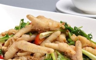 蒸虎皮凤爪，传统美味的回味（传统手艺，鲜香可口）