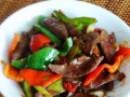 美味健康的猪肝炒豆角（健康菜谱，营养丰富，让你健康起来。）