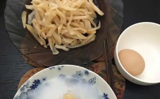 酸奶苹果煎饼的做法（健康美味，让你爱上早餐）