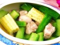 家常砂锅白贝苦瓜排骨汤（口感浓郁，清热解暑，夏日必备的营养汤品）