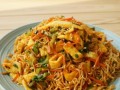 享受美食盛宴，尝试素三丝炒面（快捷方便的素食美食，健康美味俱佳）