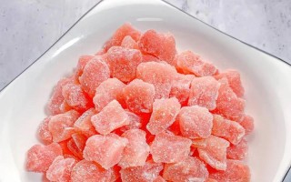 冰糖柚皮的制作方法（如何利用柚皮制作美味的冰糖柚皮？）