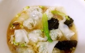 小白菜馅馄饨的制作方法（做出美味可口的小白菜馅馄饨，让你的家人爱上你的厨艺）