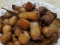双鲍菇虎皮蛋红烧肉，美味不容错过（健康美味的家常菜，教你如何烹制双鲍菇虎皮蛋红烧肉）