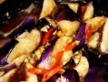 糯香四溢，鲜美诱人——糯茄子的做法（口感细腻，营养丰富，一盘糯茄子，让你欲罢不能）