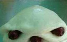 一口咬下，枣馅飞溅——枣锢飞燕的做法（传统美味创新变化，口感丝滑爽口，枣锤传承千年独家秘籍）