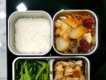 以爱心米饭为切入点，品味人间真情（烹饪技巧、菜品介绍、情感寄语）